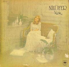 Nilüfer – Müzik