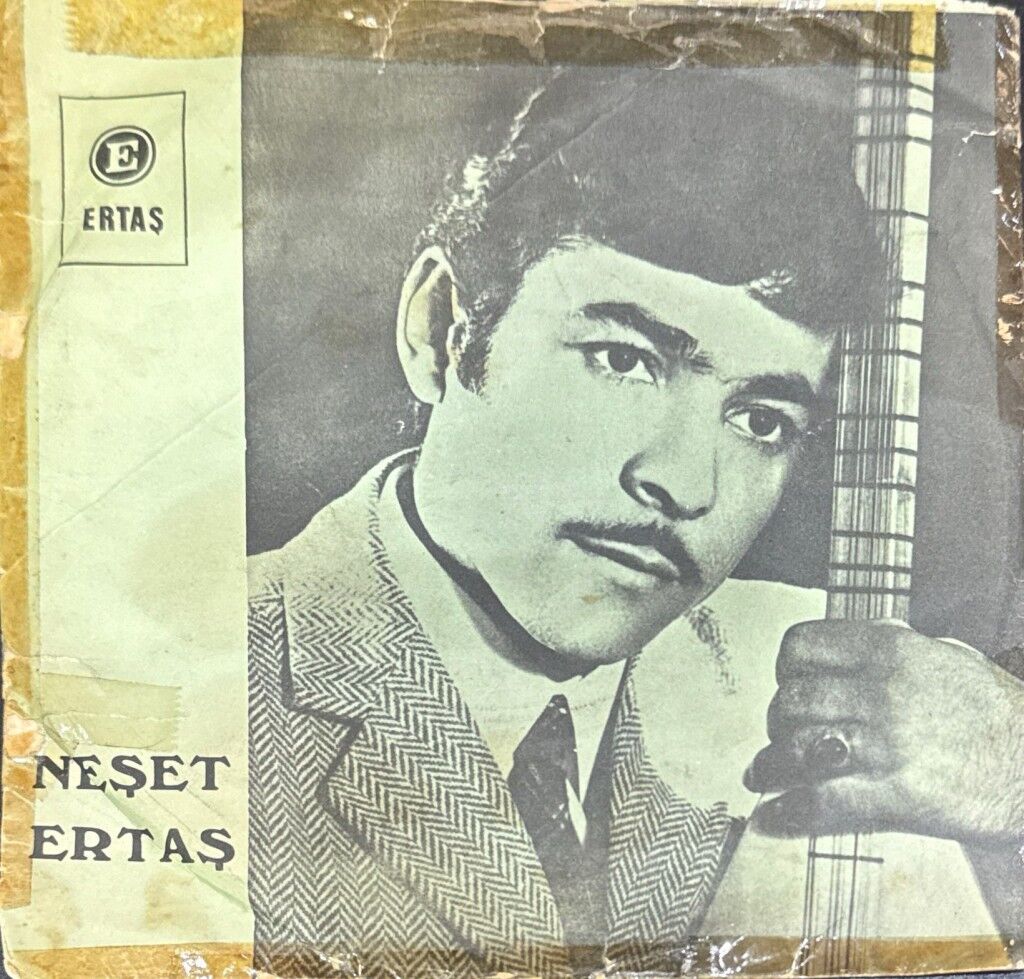 Neşet Ertaş – Seher Vakti / Tatlı Dillim Güler Yüzlüm 45'lik
