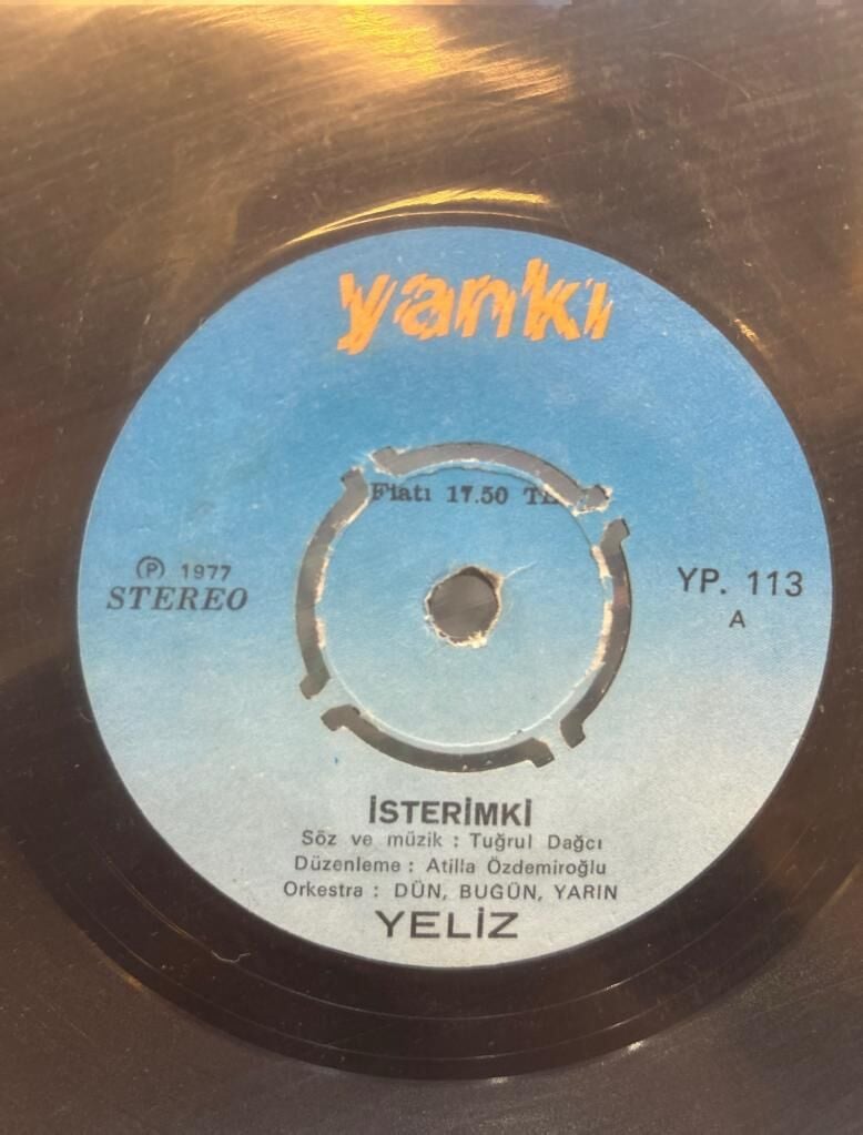 Yeliz ‎– İsterim Ki / Şeker Çocuk 1977 TÜRKÇE POP FUNK 45LİK