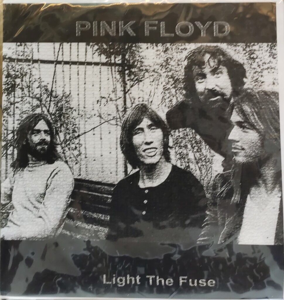 Pink Floyd – Light The Fuse