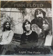 Pink Floyd – Light The Fuse