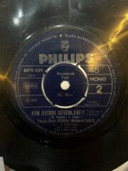 Tanju Okan, Nilüfer, Modern Folk 3 – Arkadaş Dur Bekle / Kim Ayırdı Sevenleri 1973 BASKI 45LİK