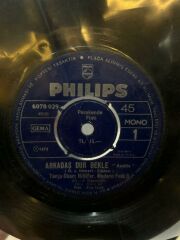Tanju Okan, Nilüfer, Modern Folk 3 – Arkadaş Dur Bekle / Kim Ayırdı Sevenleri 1973 BASKI 45LİK