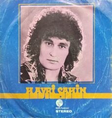 Hayri Şahin – Niye Kalbim Ağlasın / Yalan Dünya 45'lik