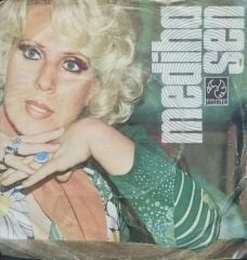 Mediha Şen – Sen Mevsimler Gibisin / Yeşil Gözlerinden Muhabbet Kaptım Dönem Tr Baskı 45 lik