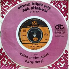 Yeşim  – Aşk Alfabesi / Olmaz Böyle Şey 45'lik