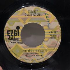 Zümrüt, Ömür Göksel – Bir Kağıt Parçası / Kaçamak 1969 BASKI 45LİK