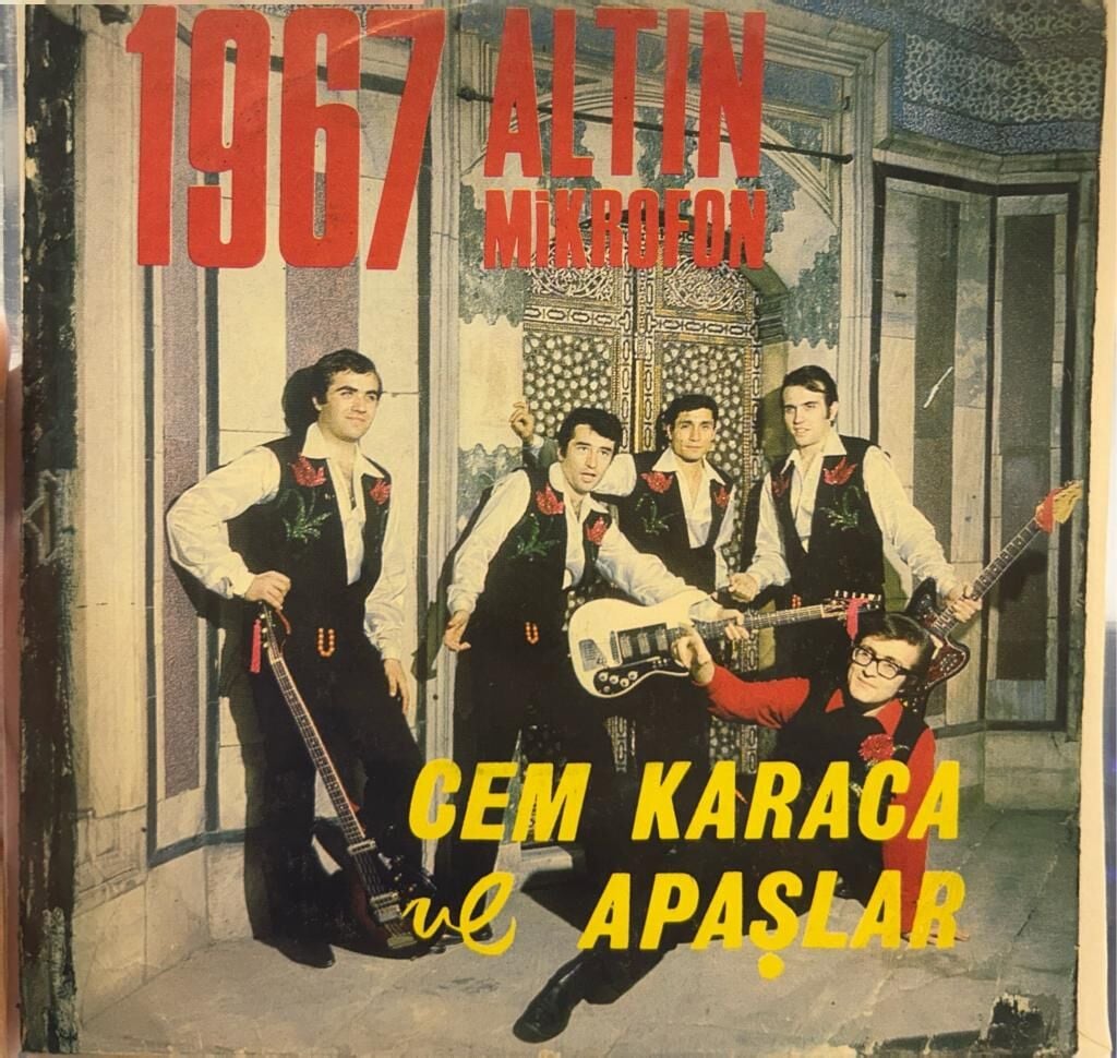 1967 Altın Mikrofon Cem Karaca Apaşlar - Emrah/Karacaoğlan 45lik