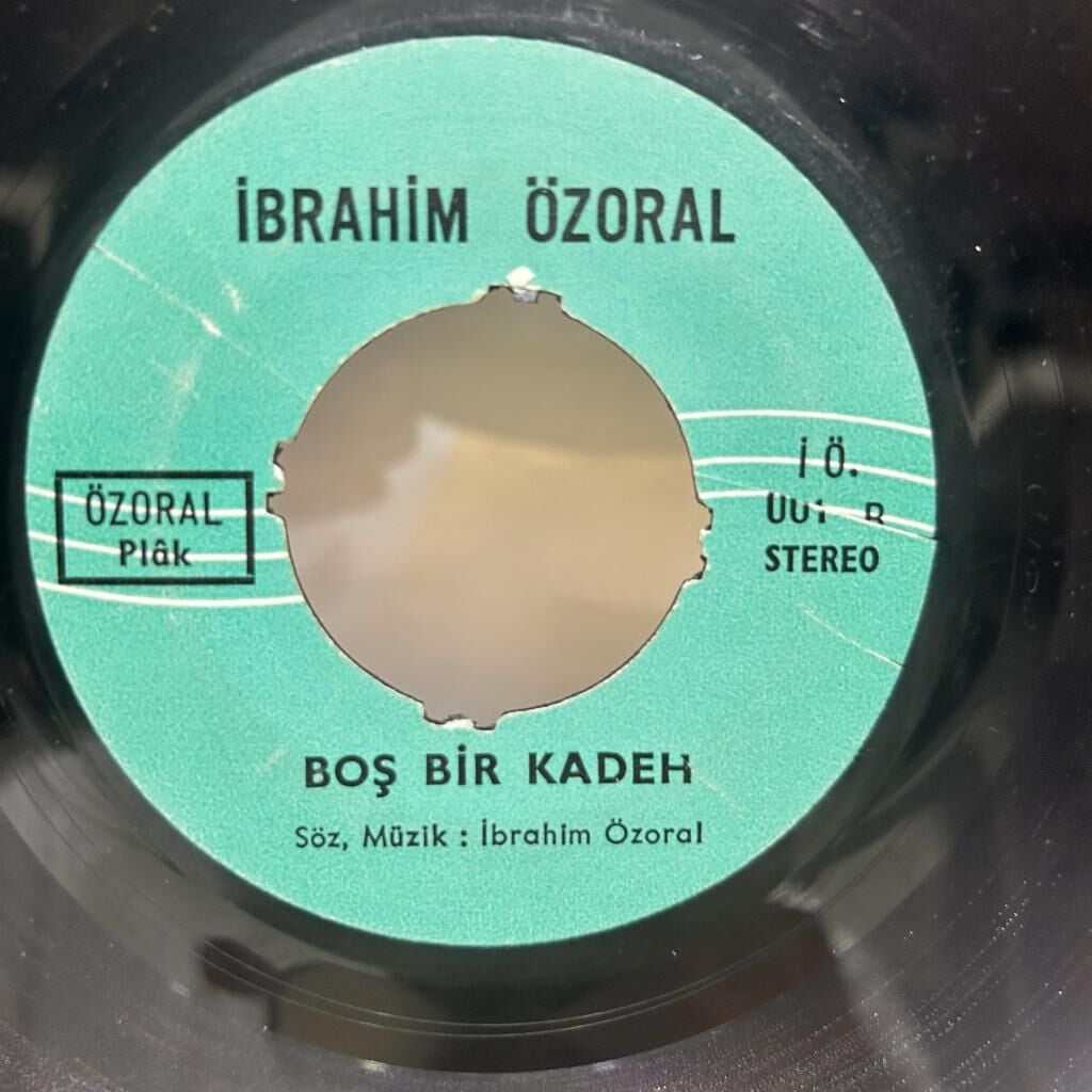 İbrahim Özoral – Hatırlatma Ne Olur / Boş Bir Kadeh 45LİK