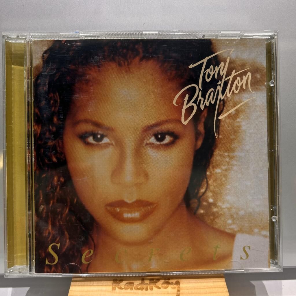 CD Toni Braxton ‎– Secrets CD