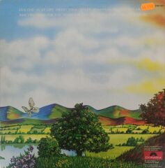 Barclay James Harvest – Time Honoured Ghosts LP