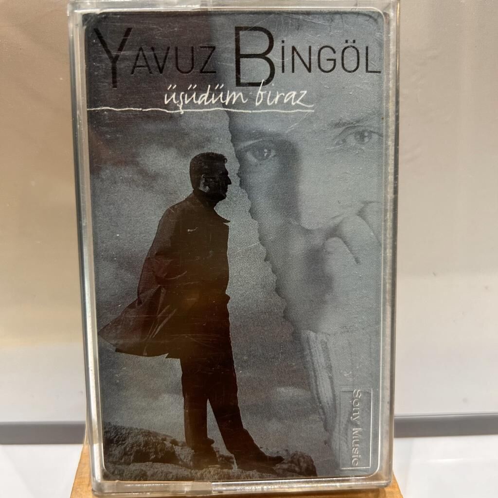 Yavuz Bingöl ‎– Üşüdüm Biraz KASET