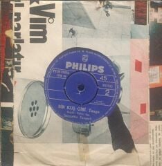 Şecaattin Tanyerli – Aşk Masalı / Bir Kuş Gibi 45'lik