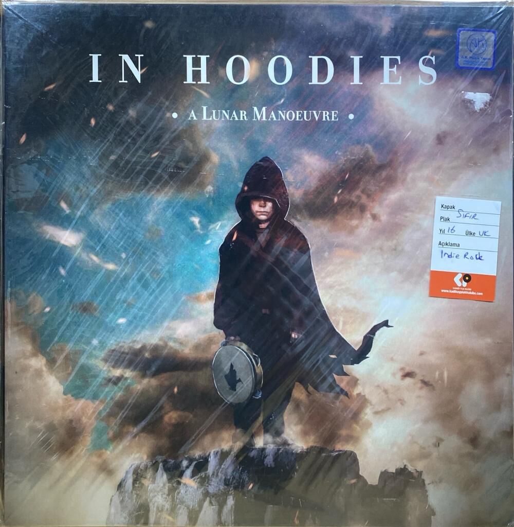 In Hoodies – A Lunar Manoeuvre