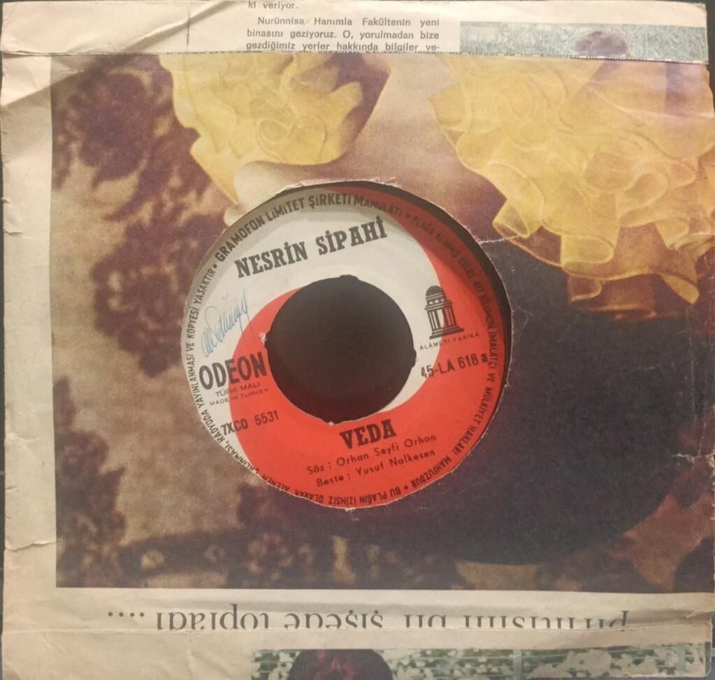 Nesrin Sipahi – Veda / Kimi Dertten İçermiş (Sarhoş) 45'lik,