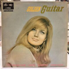 The Royal Guitar Ensemble ‎– Golden Guitar 1976 BASKI LP