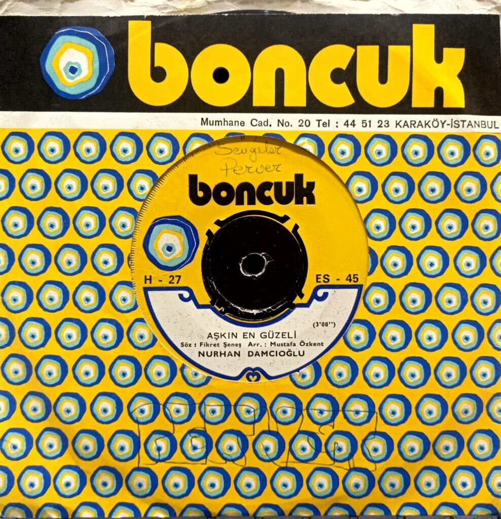 Nurhan Damcıoğlu – Aşkın En Güzeli / Şeytan Diyor Ki! 45'lik