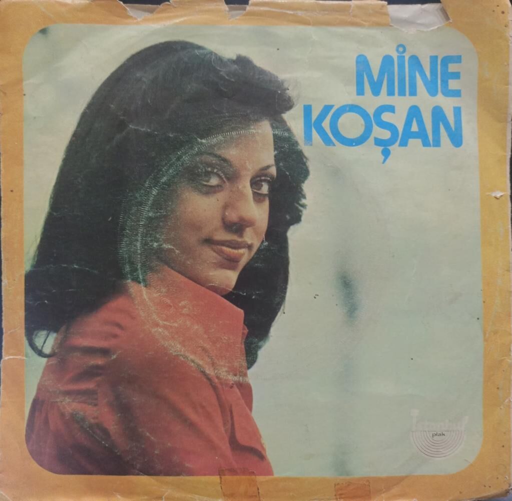 Mine Koşan – Ömrüm Seninle Geçsin / Muhtacım Temiz Aşka 45'lik