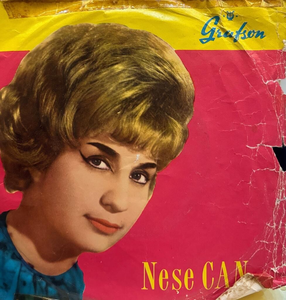 Neşe Can - Talih Kuşu / Kaçtım KAÇTIM Kurtulamadım DÖNEM BASKI 45LİK