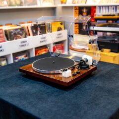 Public Kingdom TT292 Ahşap DAHİLİ AMFİLİ AT3600 İĞNE ÜZERİNDE AMBALAJINDA SIFIR PİKAP