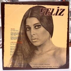 Yeliz – Kimbilir / Ağla Gözlerim Ağla 1979 BASKI MAXI SINGLE PLAK