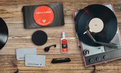 VINYLTONIC PLAK TEMİZLEME KİTİ (METAL KUTULU)