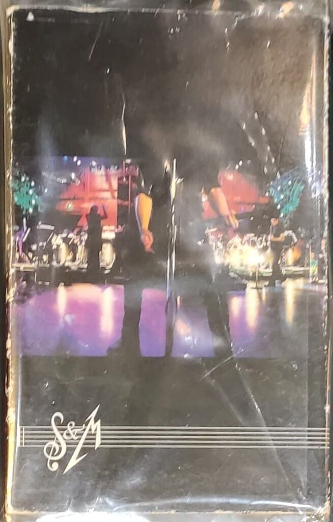 DİKKAT KASET !!! Metallica & Michael Kamen & San Francisco Symphony – S&M Kaset