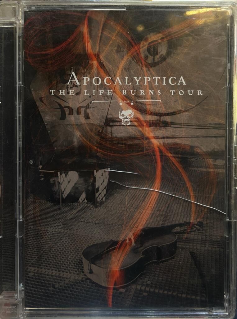 DİKKAT DVD Apocalyptica – The Life Burns Tour 2006 BASKI DVD