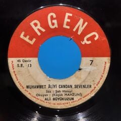 Ali Büyükuzun – Aliyi Sevmekmi Suçumuz Bizim / Muhammet Aliyi Candan Sevenler 45LİK