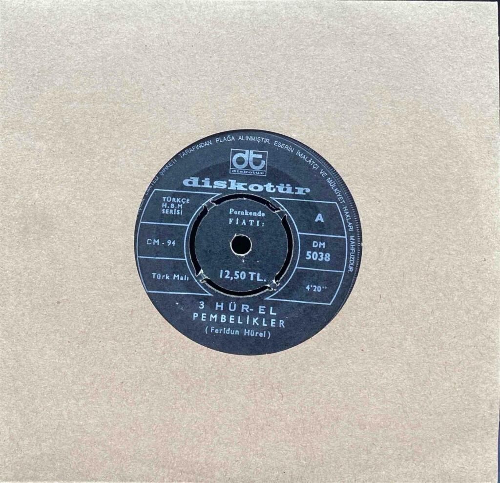 Üç Hür El – Pembelikler / Ağıt 45'lik