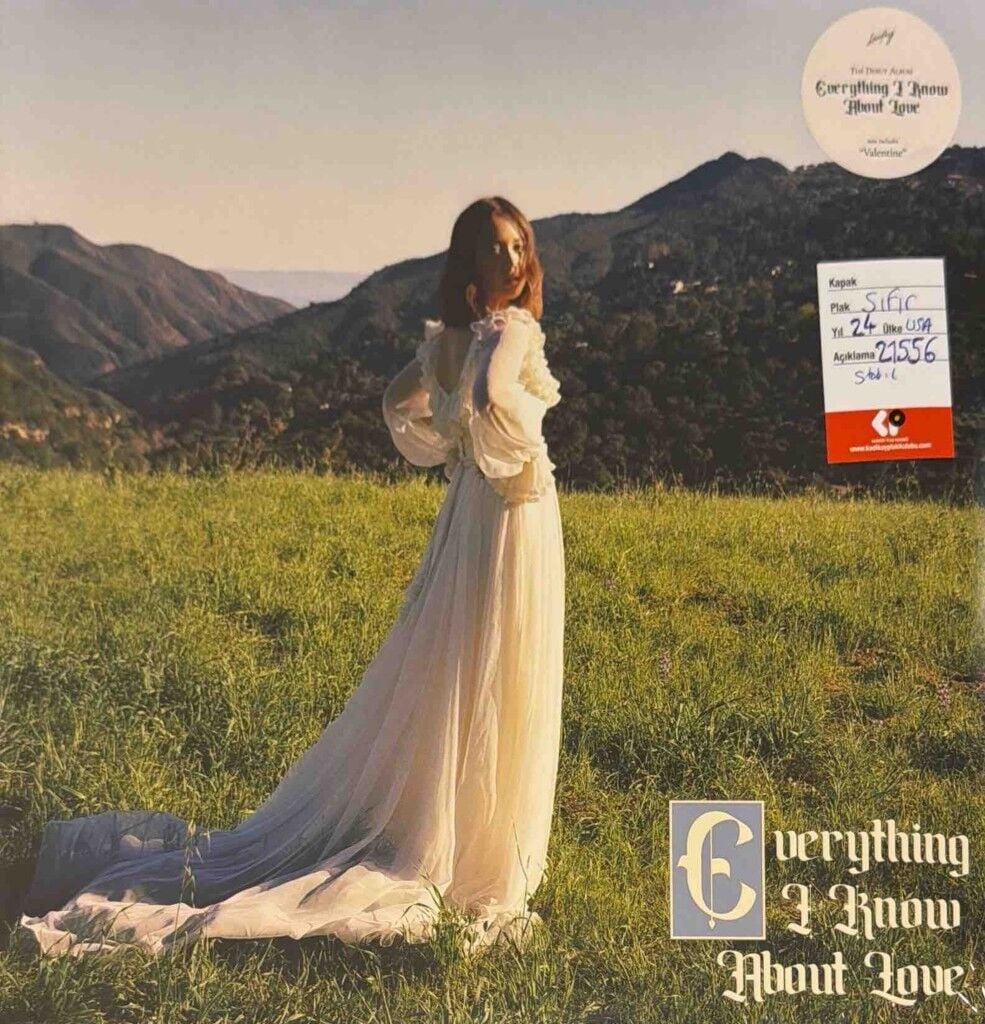 Laufey – Everything I Know About Love