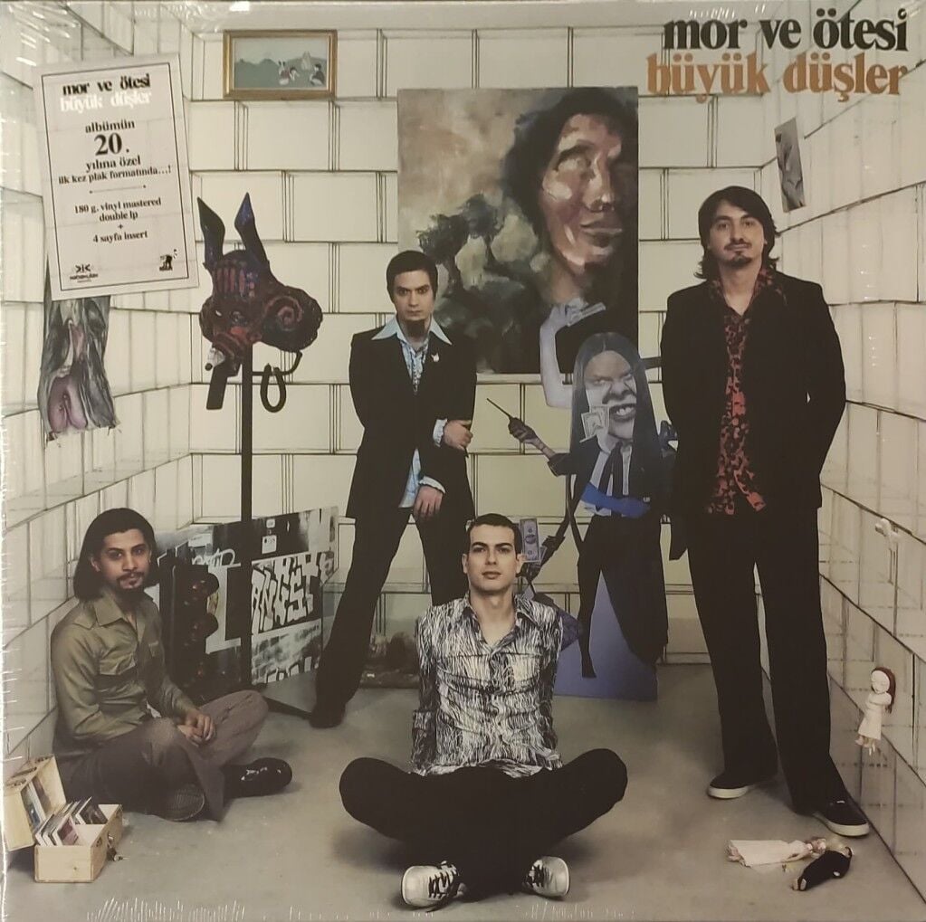 Mor Ve Ötesi – Büyük Düşler