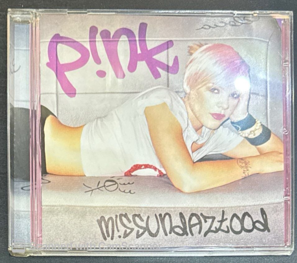 Dikkat CD! P!nk – Missundaztood CD