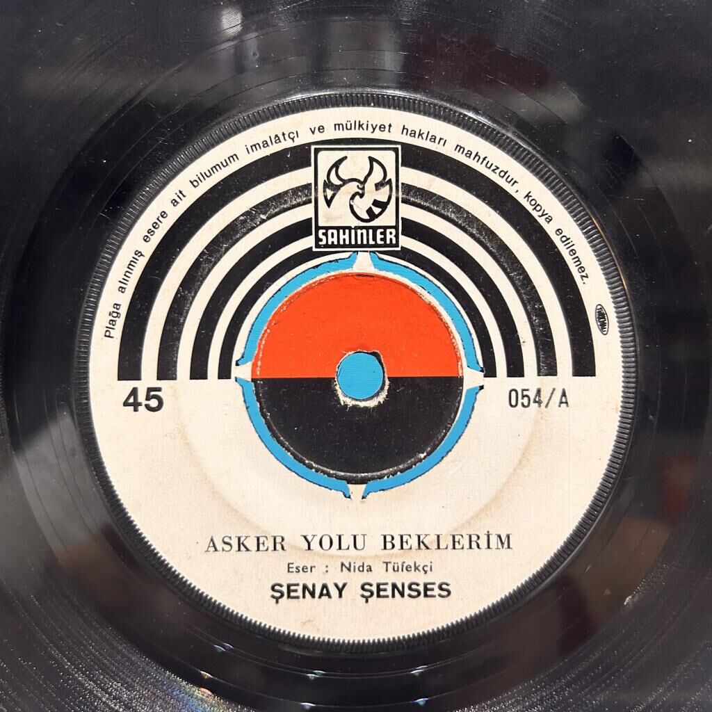 Şenay Şenses - Asker Yolu Beklerim / Giderim Giderim de Yolum Yan Gelir 45lik