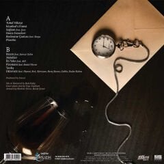 Çağrı Sinci, Farazi – Zaman Sinekleri