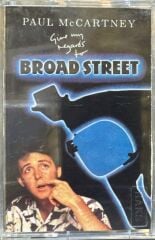 DİKKAT KASET !!! Paul McCartney – Give My Regards To Broad Street Kaset