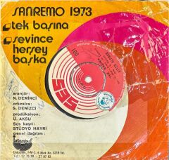 Ayten Alpman – Tek Başına / Sevince Her Şey Başka 45'lik