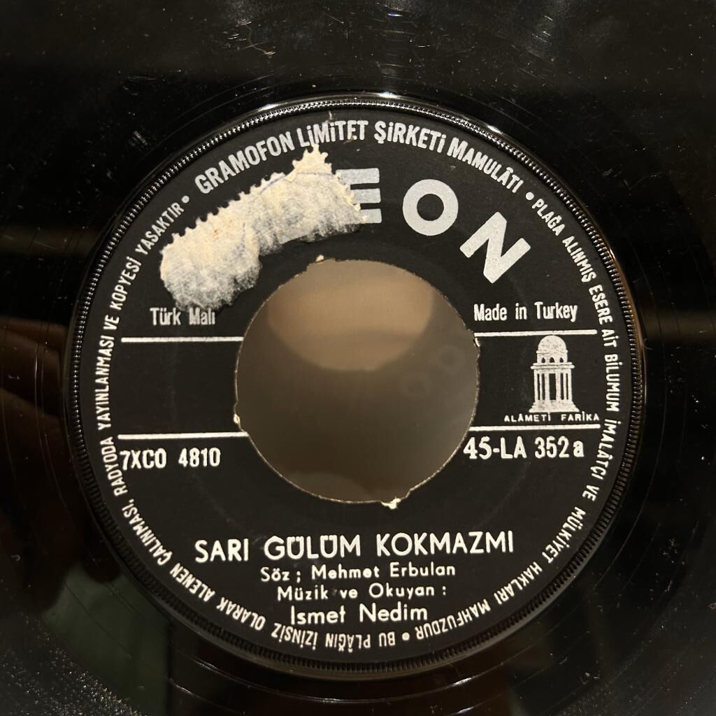 İsmet Nedim – Sarı Gülüm Kokmazmı / İki Damla Gözyaşı 45LİK