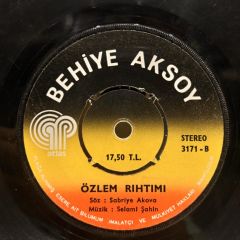 Behiye Aksoy – Nankör / Özlem Rıhtımı 1975 BASKI 45LİK