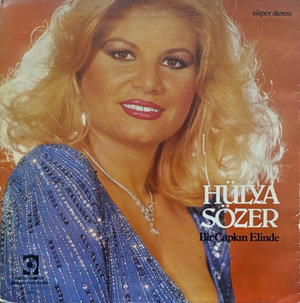 Hülya Sözer – Bir Çapkın Elinde