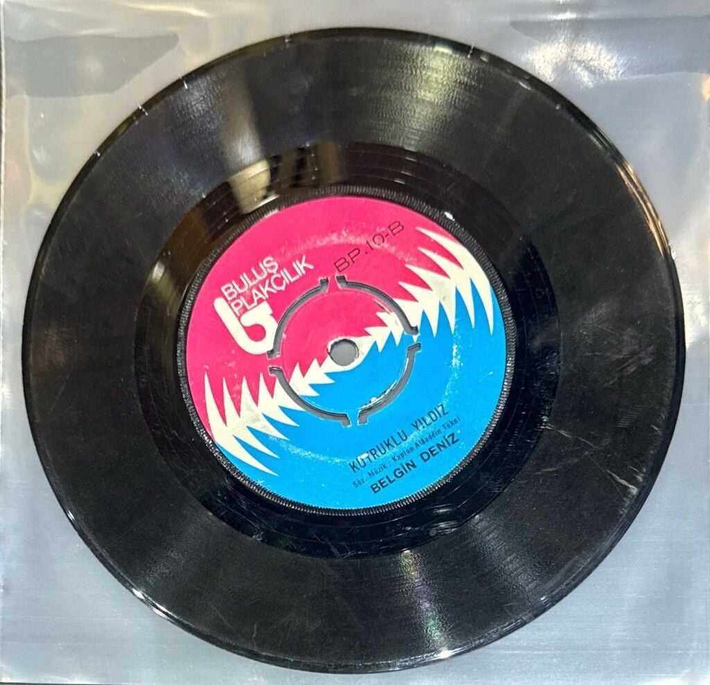 Belgin Deniz - Nasılda Sevdim Seni Ben / Kuyruklu Yıldız 45'lik