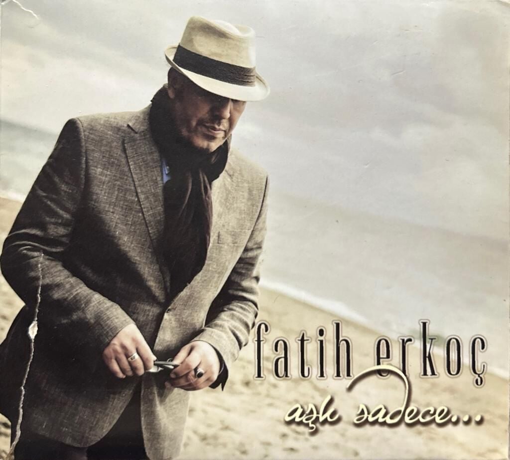 DİKKAT DİKKAT CD CD Fatih Erkoç ‎– Aşk Sadece... ISLAK İMZALI 2013 BASKI MÜZİK CD