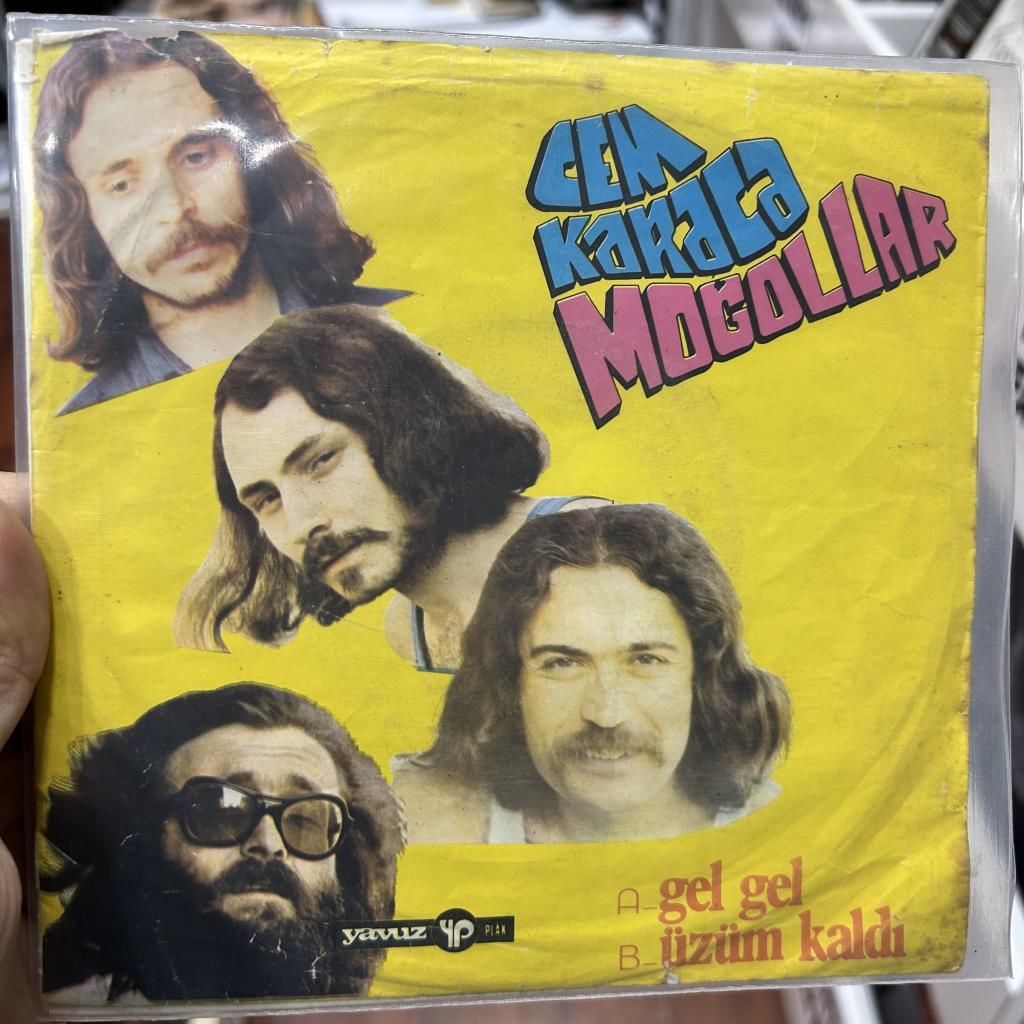CEM KARACA & MOĞOLLAR - GEL GEL / ÜZÜM KALDI 1973 BASKI 45'LİK