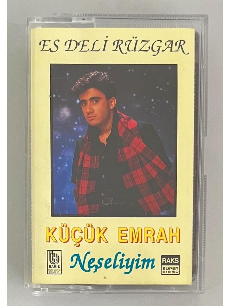 Küçük Emrah – Neşeliyim - Es Deli Rüzgar DİKKAT KASET