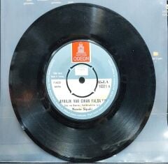 Nesrin Sipahi – Ayrılık Var Çıkan Falda / Ben Seni Unutmak İçin Sevmedim 45'lik